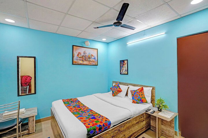 Room 18 of 29