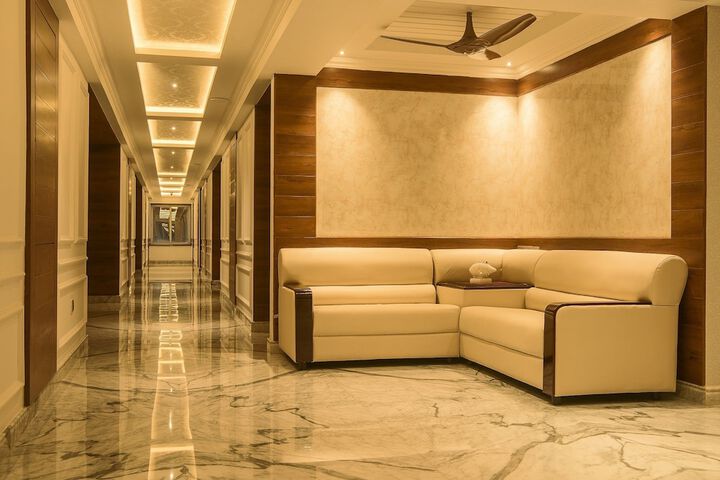 Hotel Interior 4 of 39