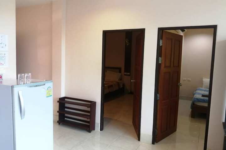 Room 4 of 31
