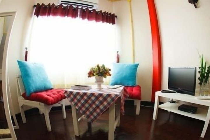 Room 37 of 65