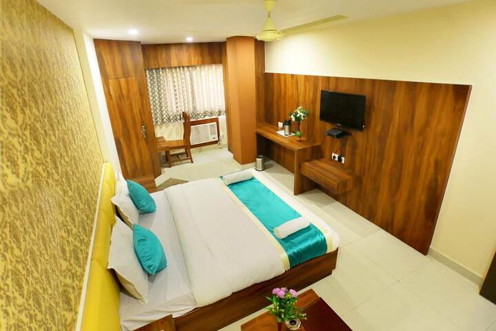 Room 20 of 36