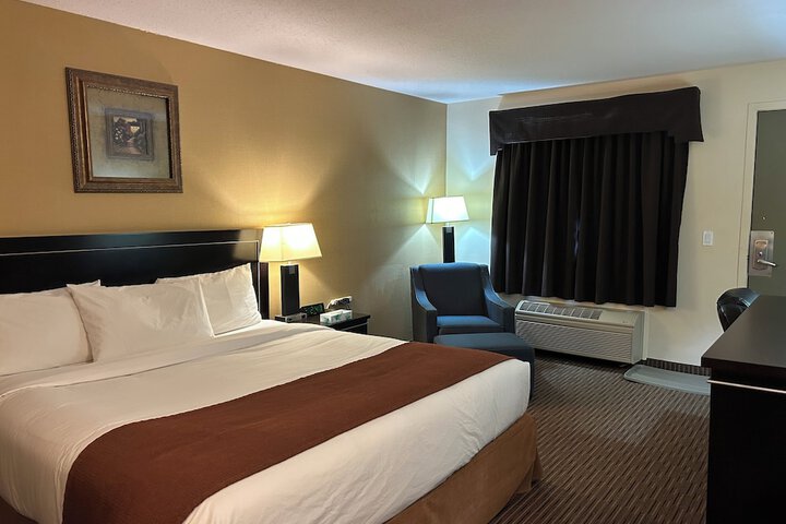 Room 17 of 51