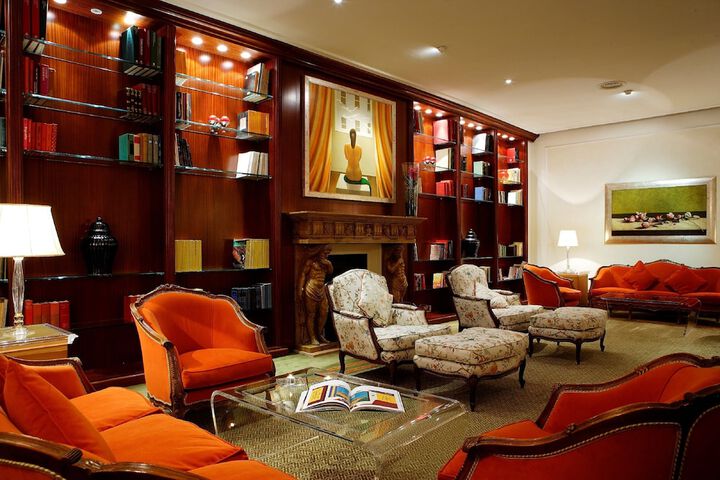 Lobby Photos
