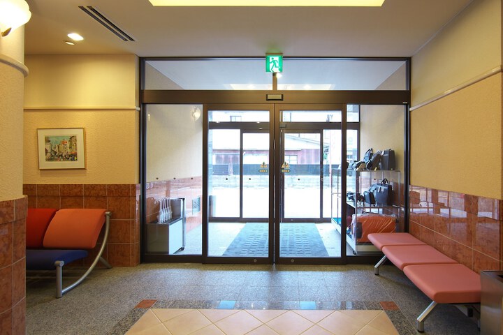 Hotel 2 of 47