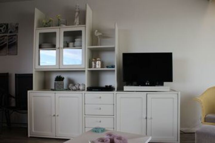 Room 37 of 48