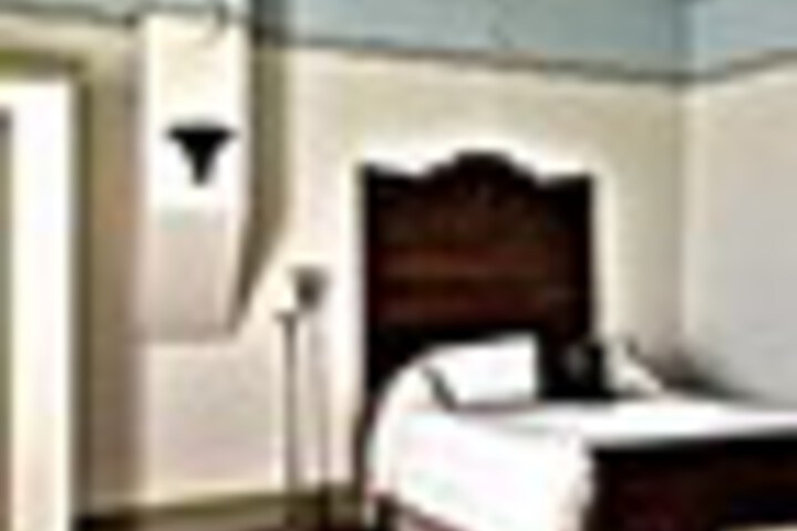 Room 29 of 135