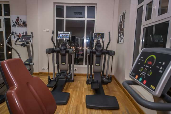 Health and Fitness 65 of 140