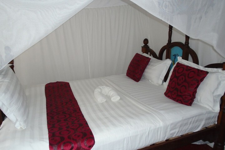 Room 7 of 39