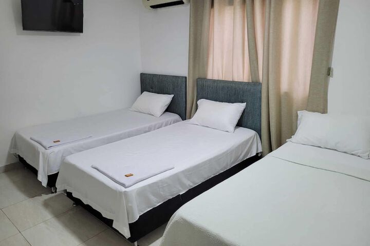 Room 18 of 33