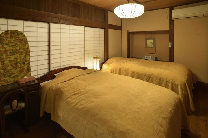 Room 14 of 73