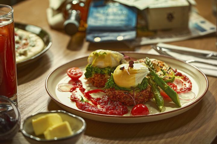 Dining 87 of 145