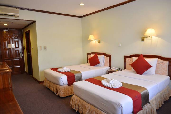 Room 15 of 45