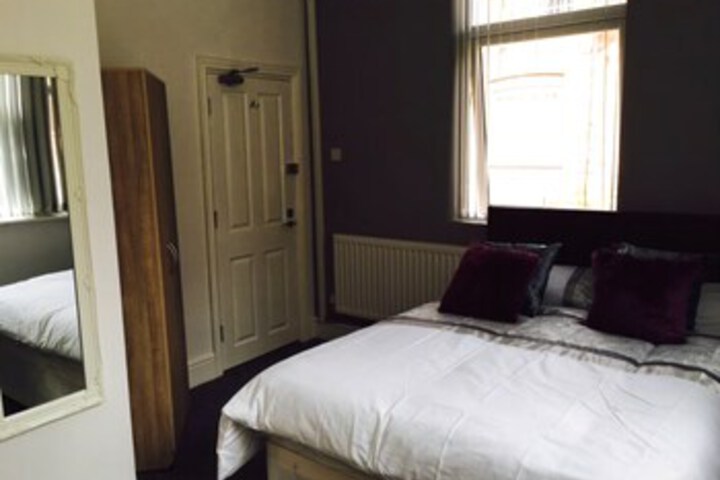 Room 38 of 95