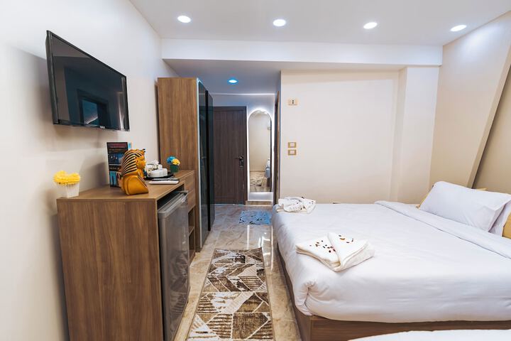 Room 25 of 57