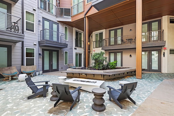 Terrace/Patio 619 of 656