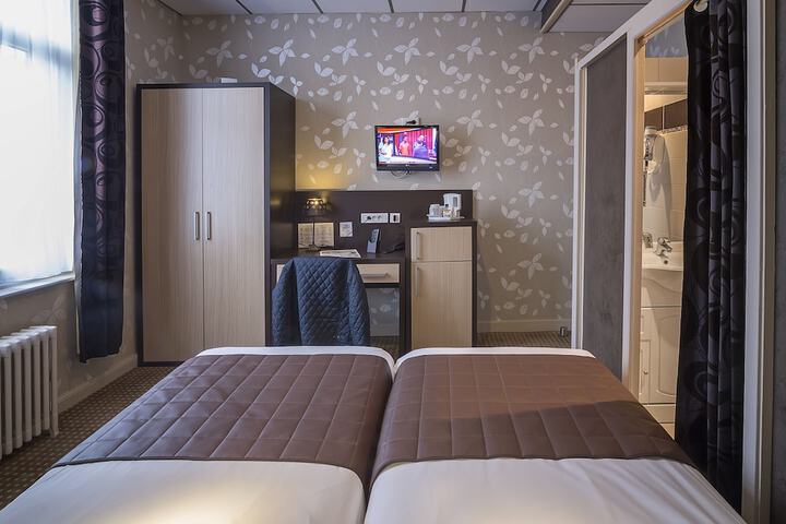 Room 19 of 70