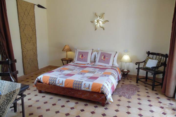 Room 16 of 92