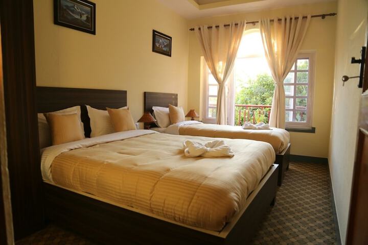 Room 5 of 40