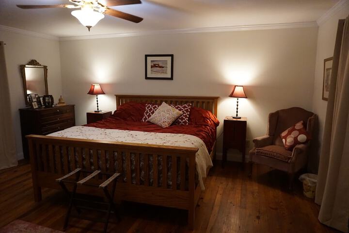 Ledge House Bed & Breakfast