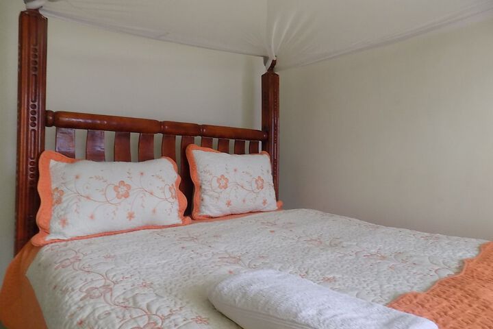 Room 3 of 31
