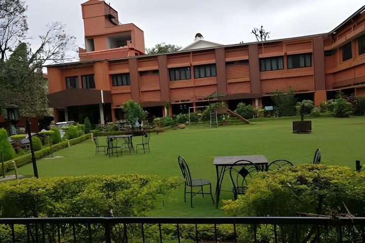 The HighGarden