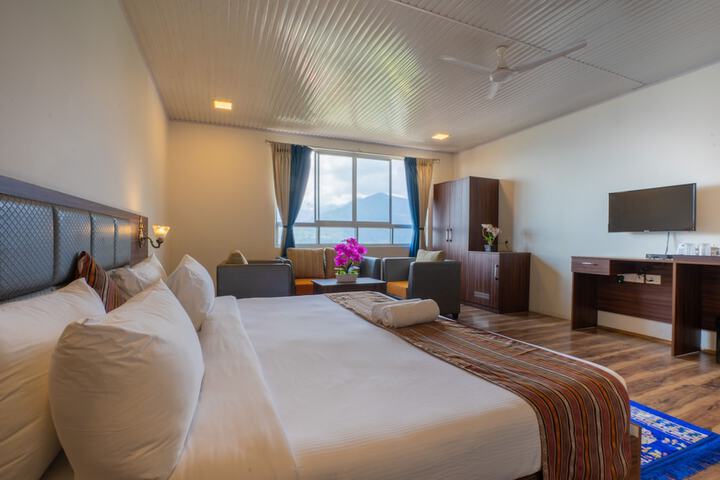 Room 30 of 73