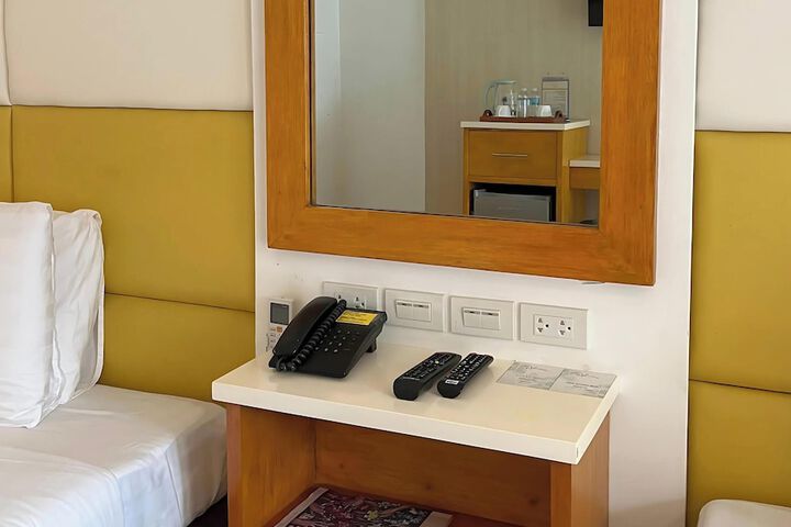 Room 11 of 109