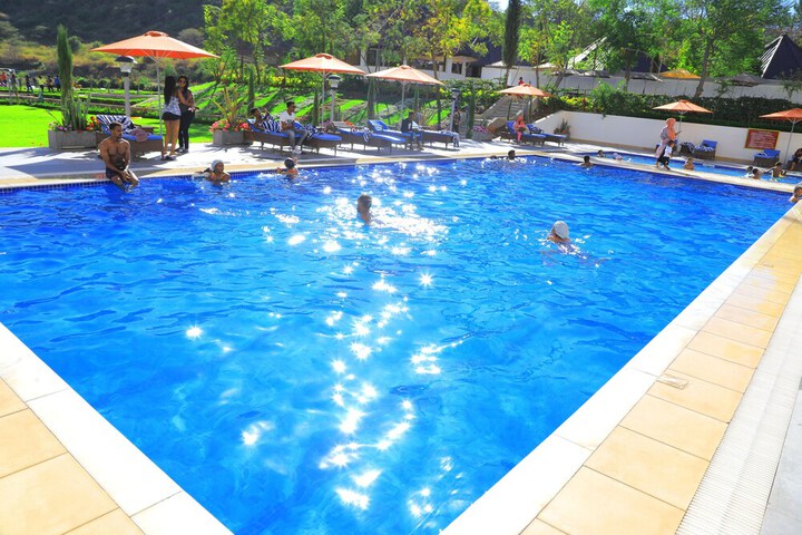 Pool 25 of 53