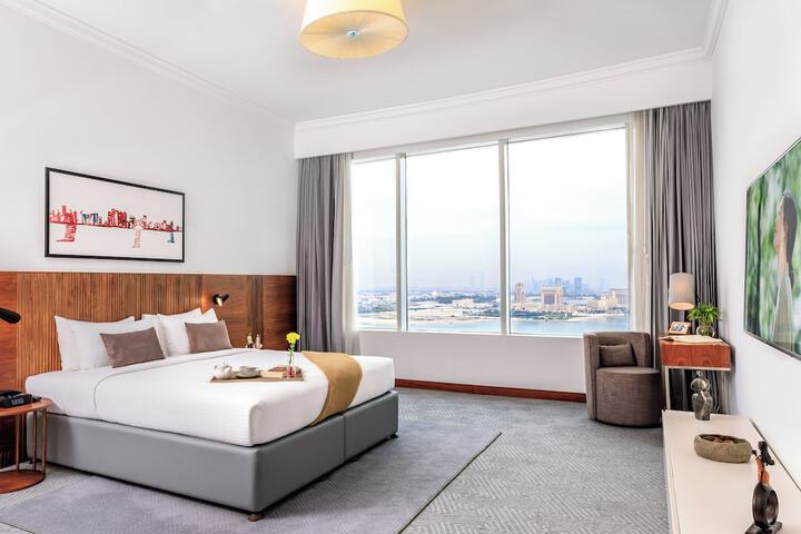 Room 14 of 52