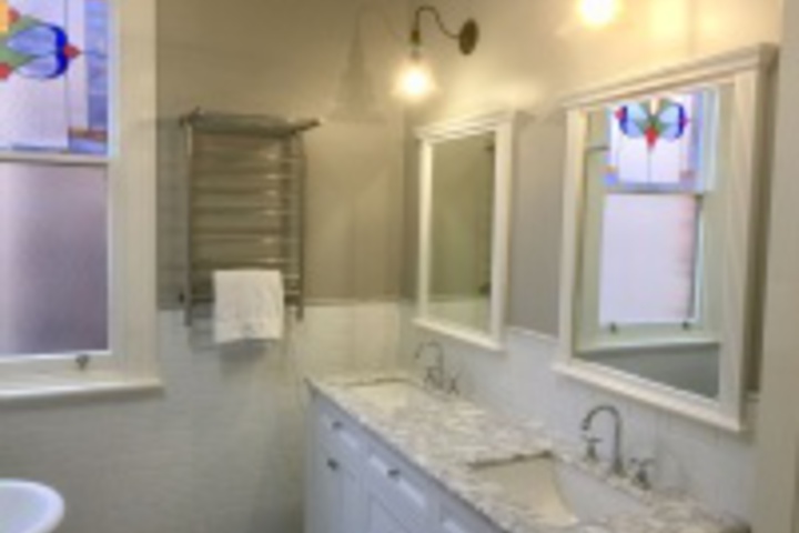 Room 222 of 240