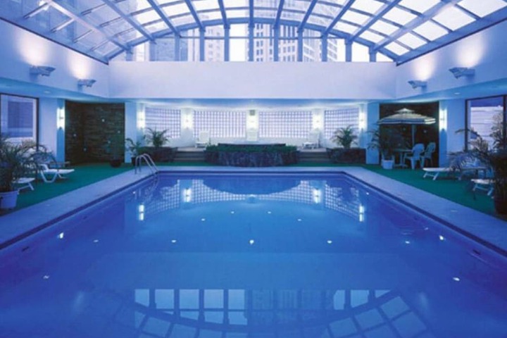 Pools & Facilities