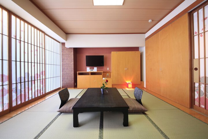 Room 21 of 115