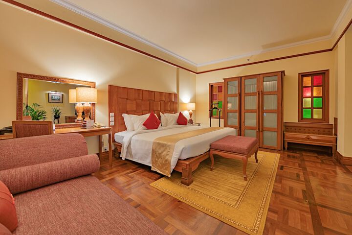 Room 13 of 95