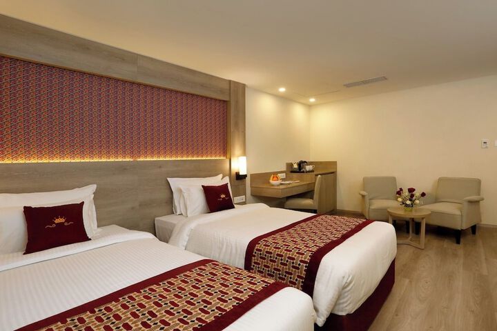 Room 42 of 119