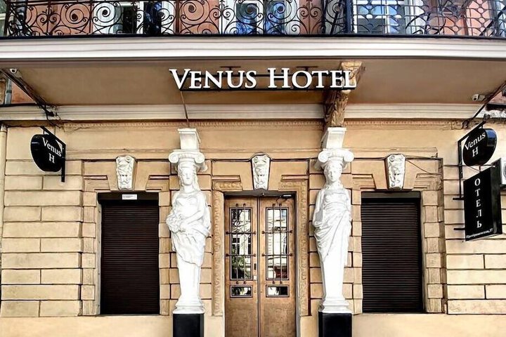 Venus Hotel