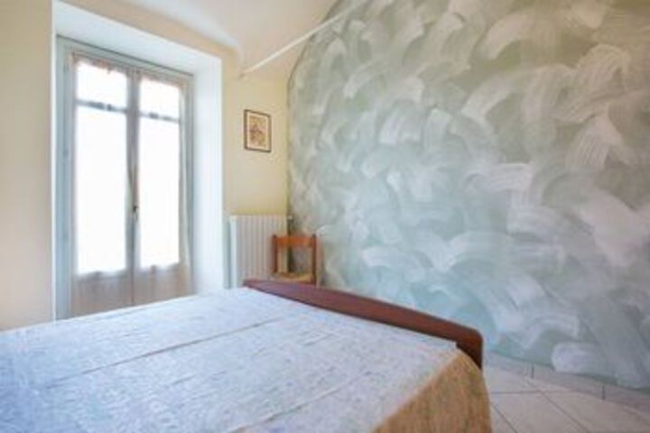 Room 36 of 96