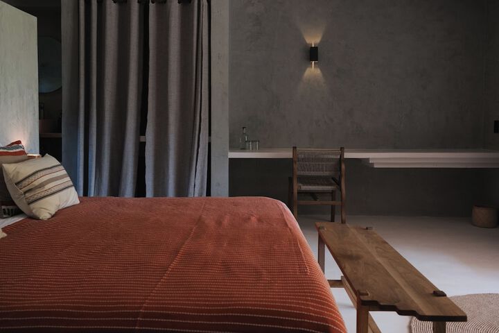 Room 7 of 47