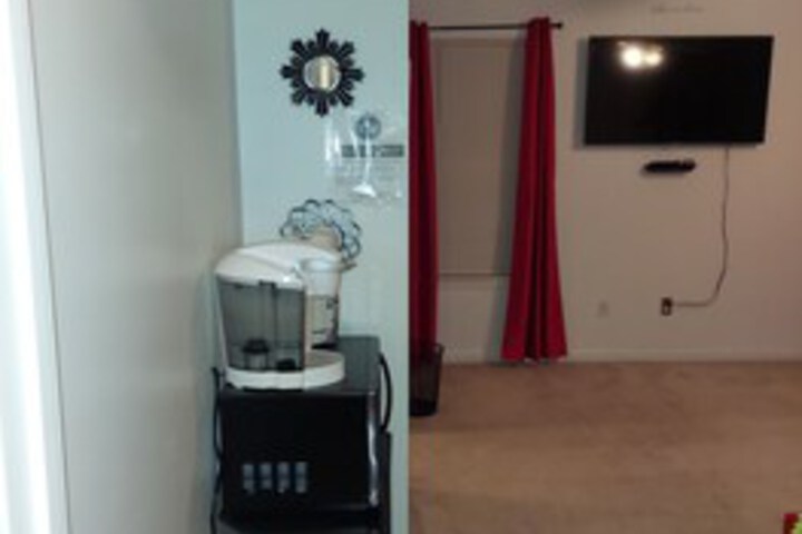Room 15 of 64
