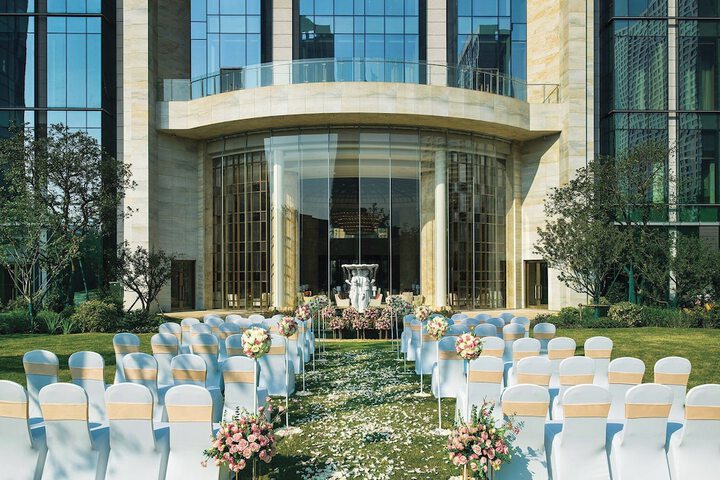 Hotel Exterior 96 of 103