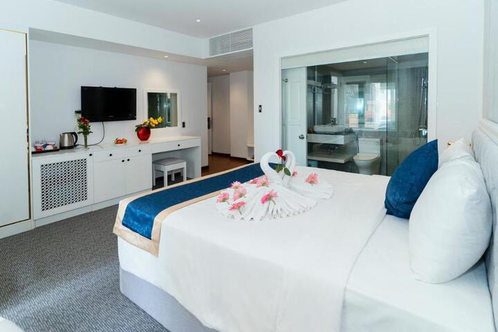 Hero Sea Hotel