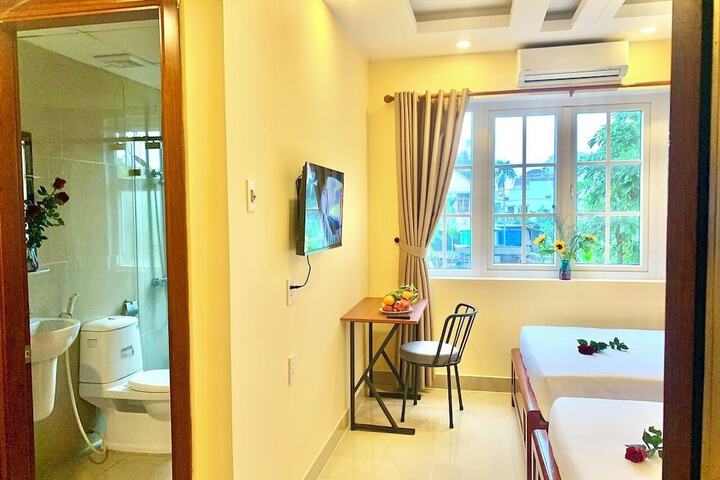Room 4 of 41