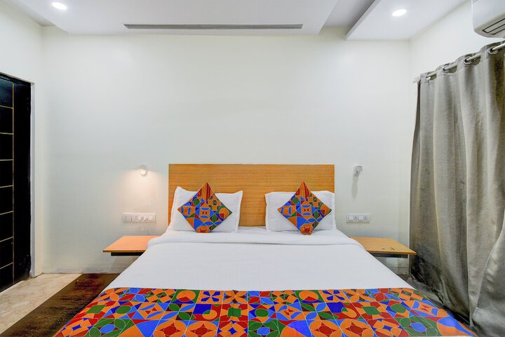 Room 20 of 27