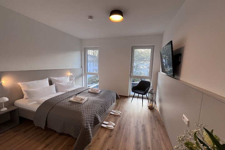Room 6 of 68