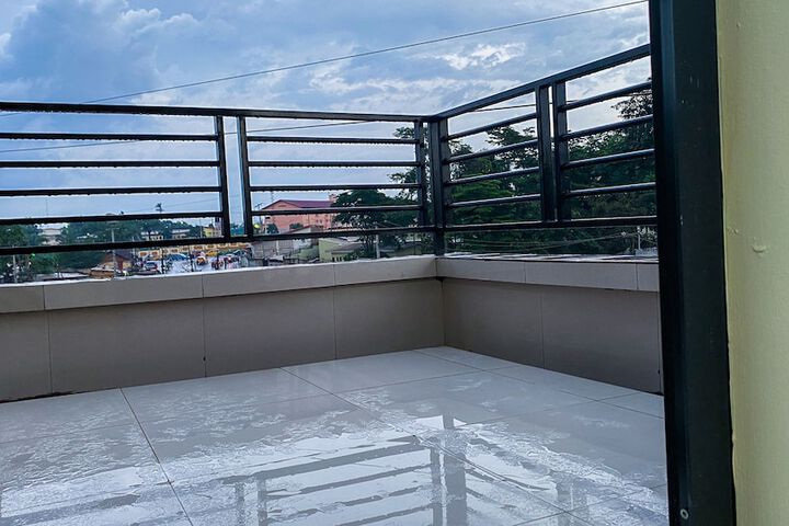 Terrace/Patio 9 of 12