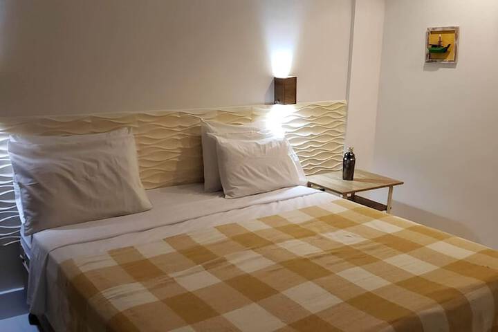 Room 17 of 32