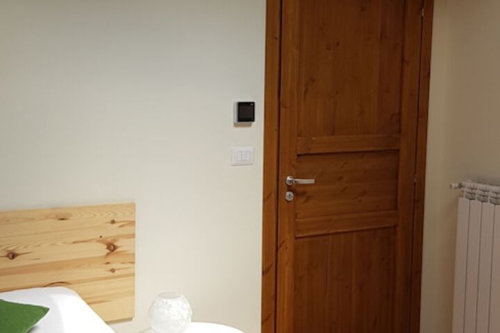 Room 13 of 17