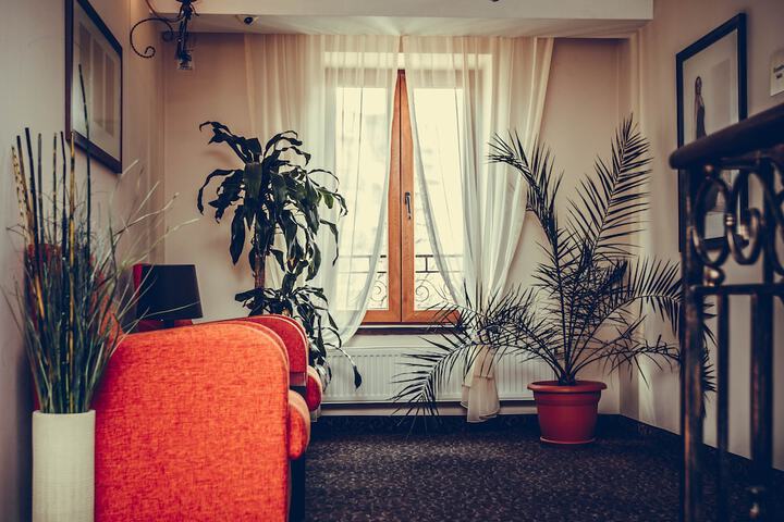Room 20 of 34