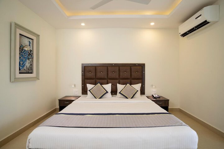 Room 10 of 59