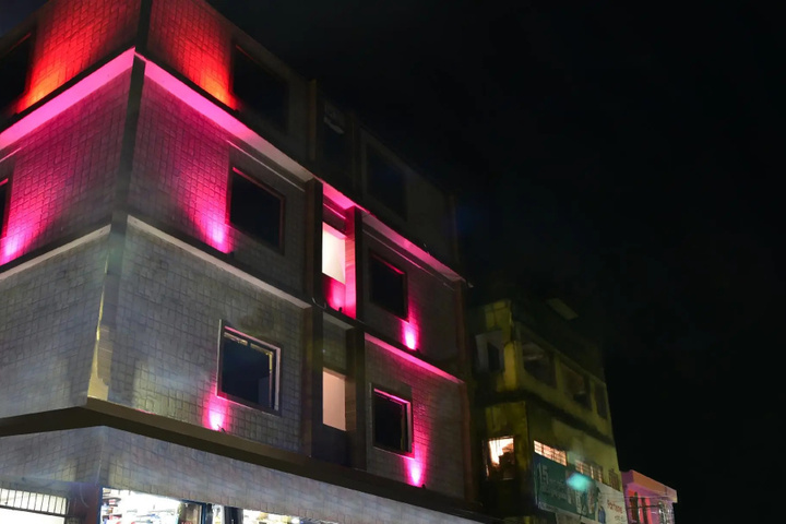 Treebo Trip GD Hotel