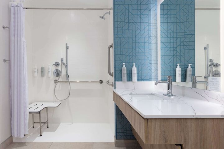 Bathroom shower